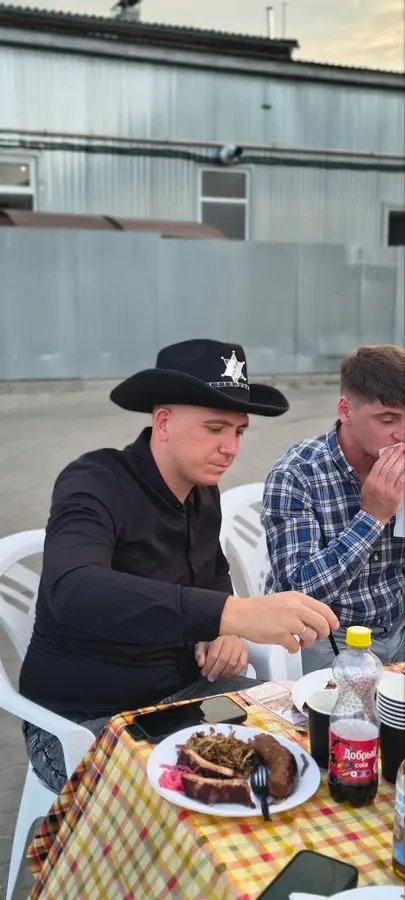 Шериф и помощник